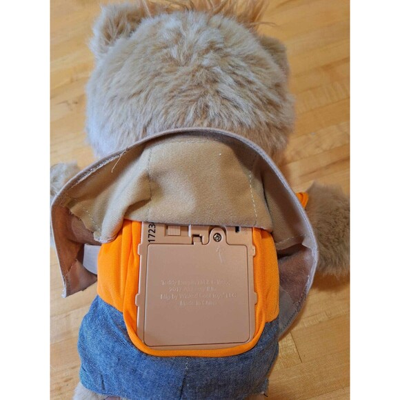 Teddy Ruxpin 2017 Animated Storytelling Bear Bluetooth LCD Eyes Tested Works - Picture 6 of 11